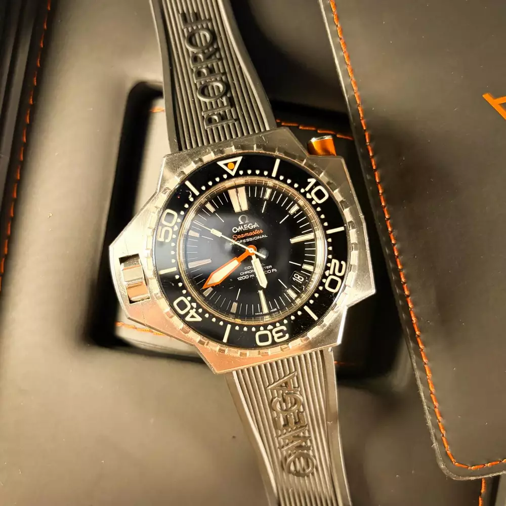 The Omega Seamaster Ploprof